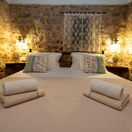 Holiday home Family Friendly House With A Swimming Pool Seline, Paklenica - 23248 Starigrad Paklenica