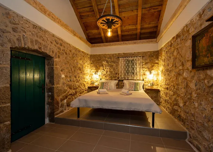 Family Friendly House With A Swimming Pool Seline, Paklenica - 23248