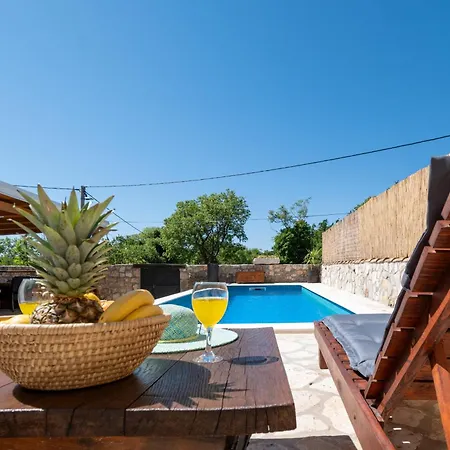 Family Friendly House With A Swimming Pool Seline, Paklenica - 23248 別荘